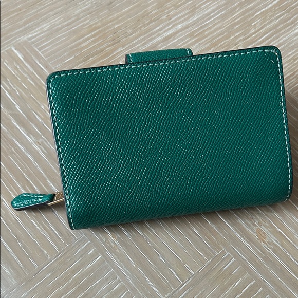 Coach Emerald Green Leather Wallet - Picture 4 of 5